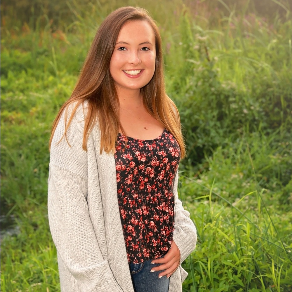 Meet your Posher, Lauren